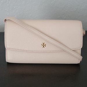 Tory Burch Robinson Crossbody Wallet